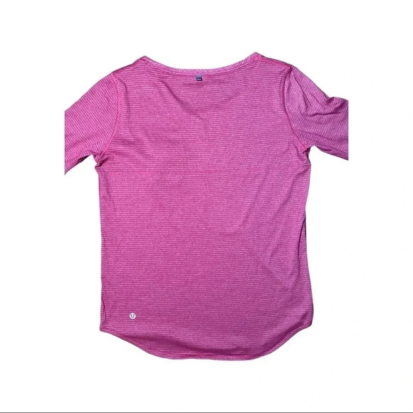 Lululemon Run Away Tee in Heathered Bumble Berry - Picture 4 of 5